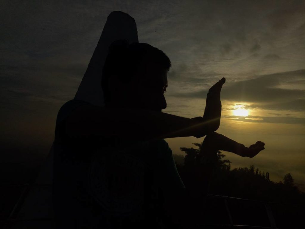Bukit Rhema : Private Sunrise Terbaik di Magelang